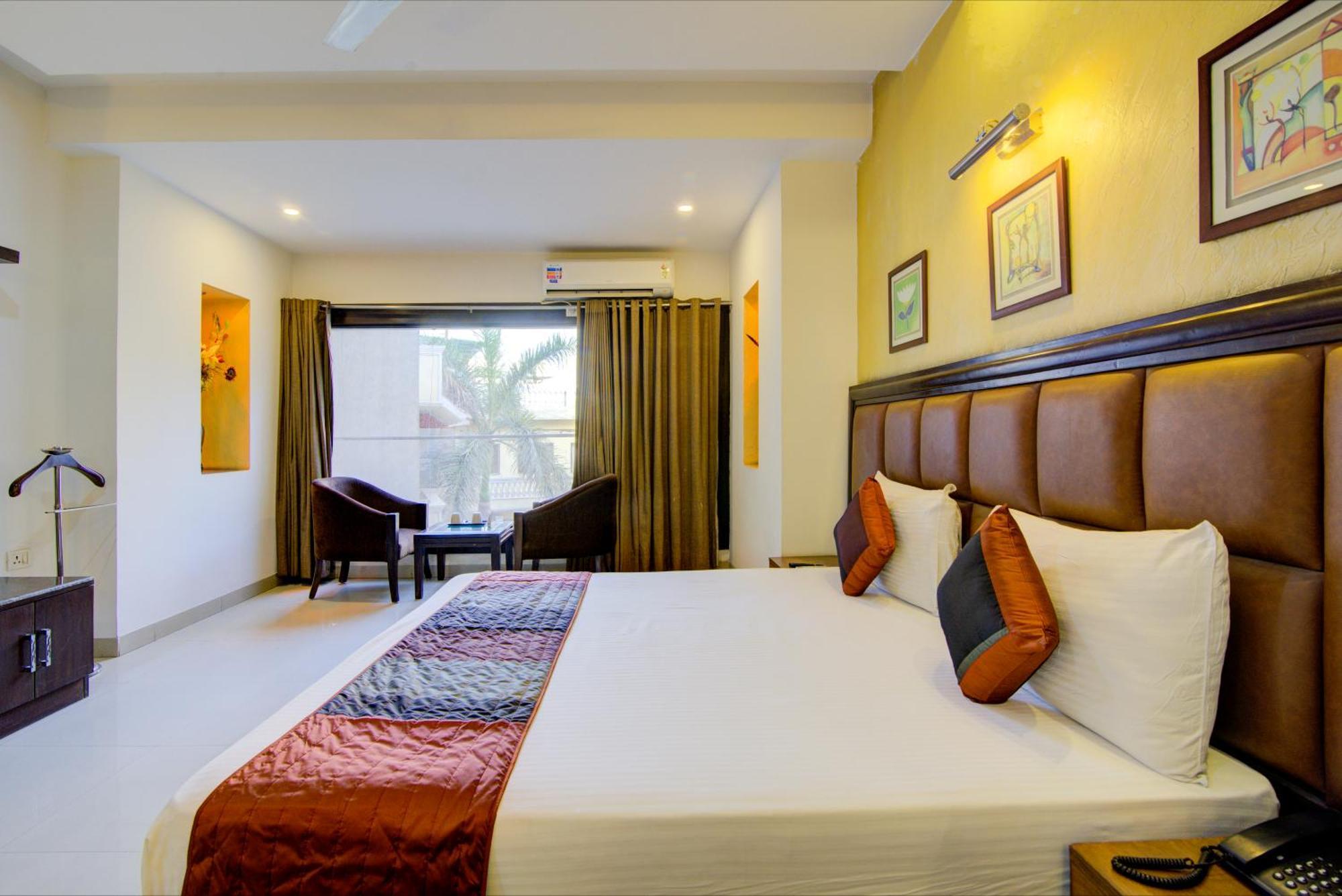 Airport La Sapphire Hotel & Restaurant Nowe Delhi Zewnętrze zdjęcie